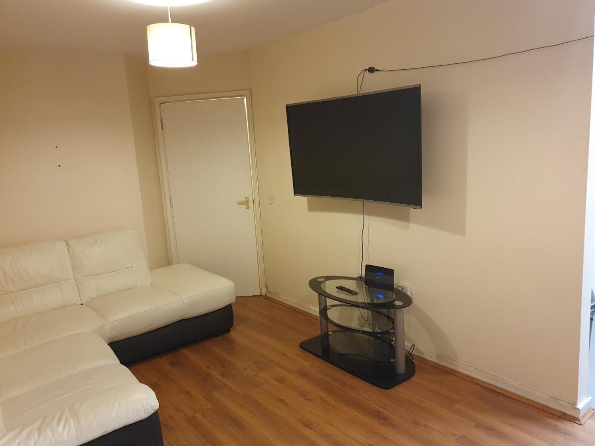 Olympus Apartment Лондон Экстерьер фото