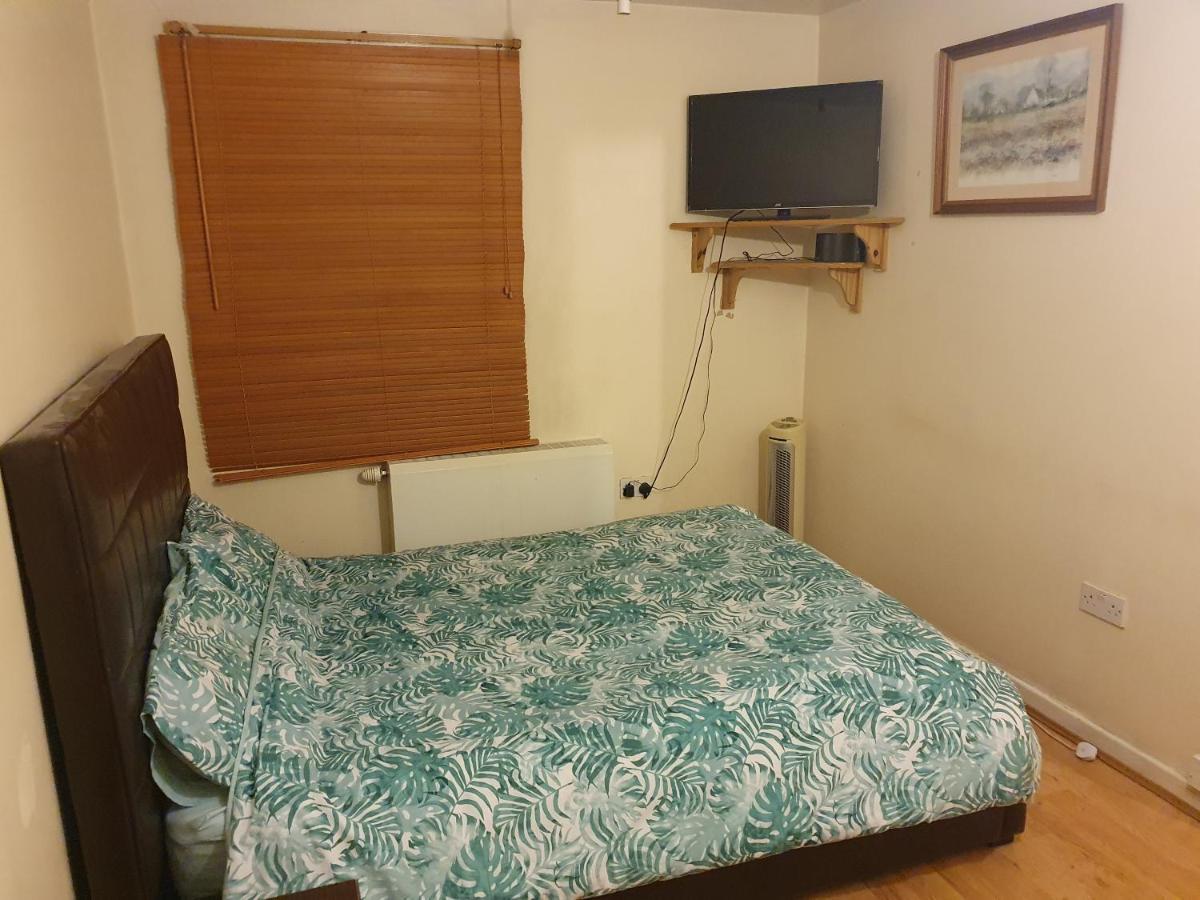 Olympus Apartment Лондон Экстерьер фото