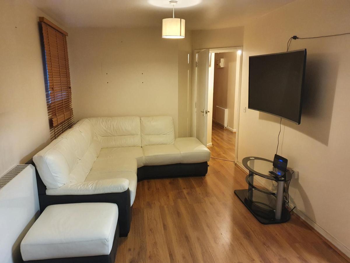 Olympus Apartment Лондон Экстерьер фото