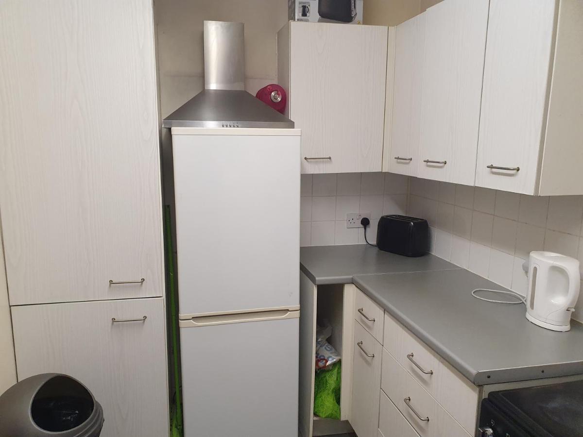 Olympus Apartment Лондон Экстерьер фото